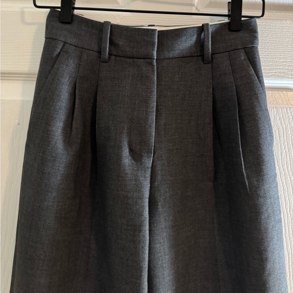 Aritzia Wilfred (Re) essential Effortless Pants - Picture 3 of 6
